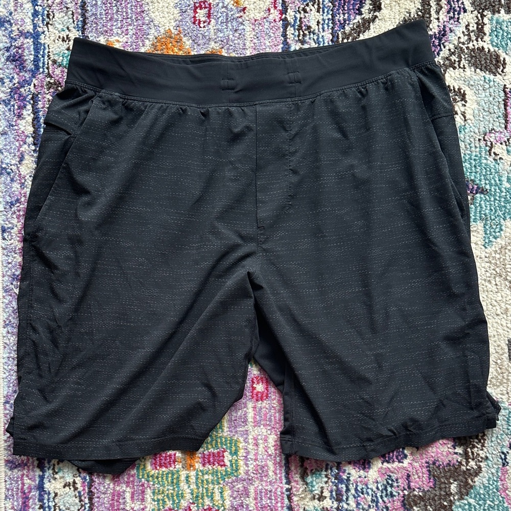 Lululemon THE Short Men's Black Athletic Shorts 9”